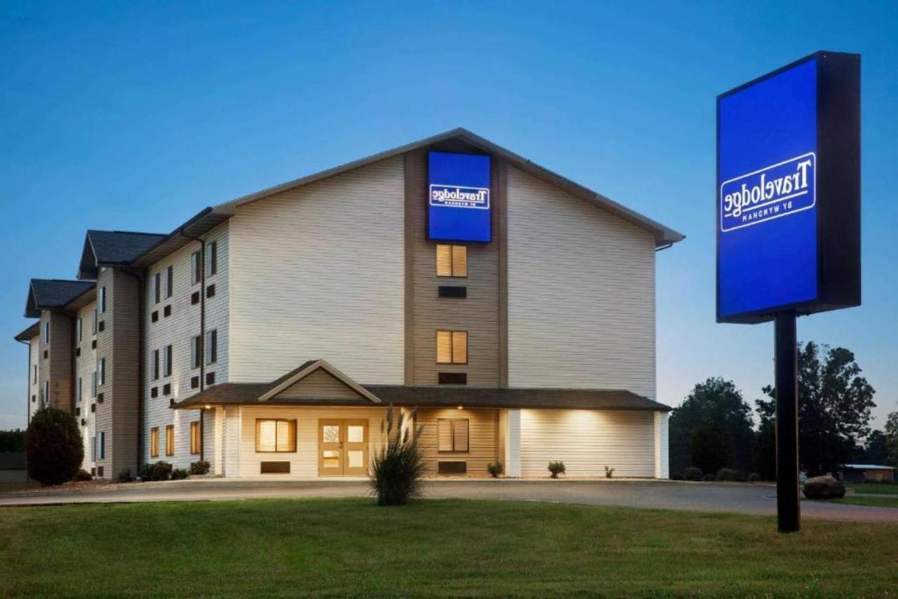Travelodge By Wyndham Livonia מראה חיצוני תמונה